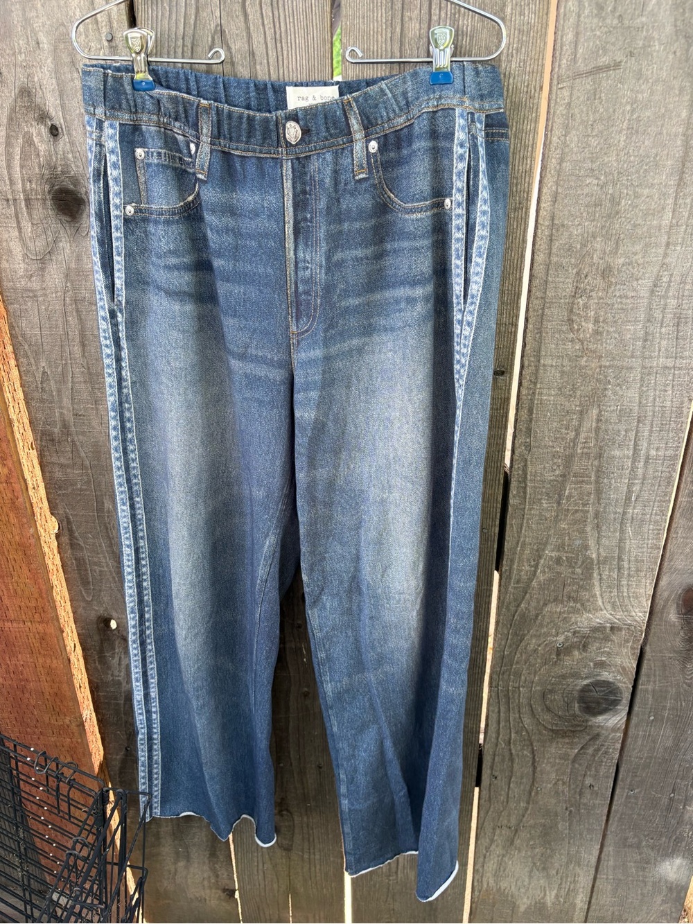 rag & bone Women's Jeans in Dark Blue with Side Stripe